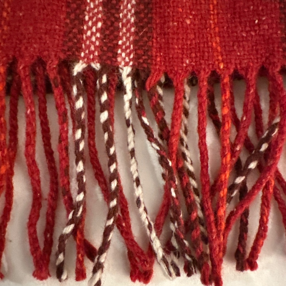 Authentic Burberry Red scarf - Picture 4 of 5